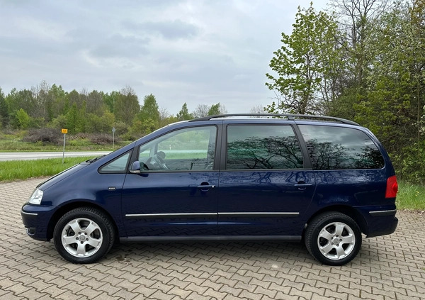 Volkswagen Sharan cena 19999 przebieg: 325000, rok produkcji 2005 z Szydłowiec małe 172